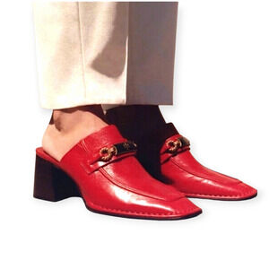 Tory Burch Red Perrine Vintage Gold Plaque Heel Fellini Milled Mule Pumps Size 7